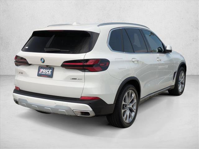 Used 2024 BMW X5 xDrive40i w/ Premium Package AWD/4WD image 5
