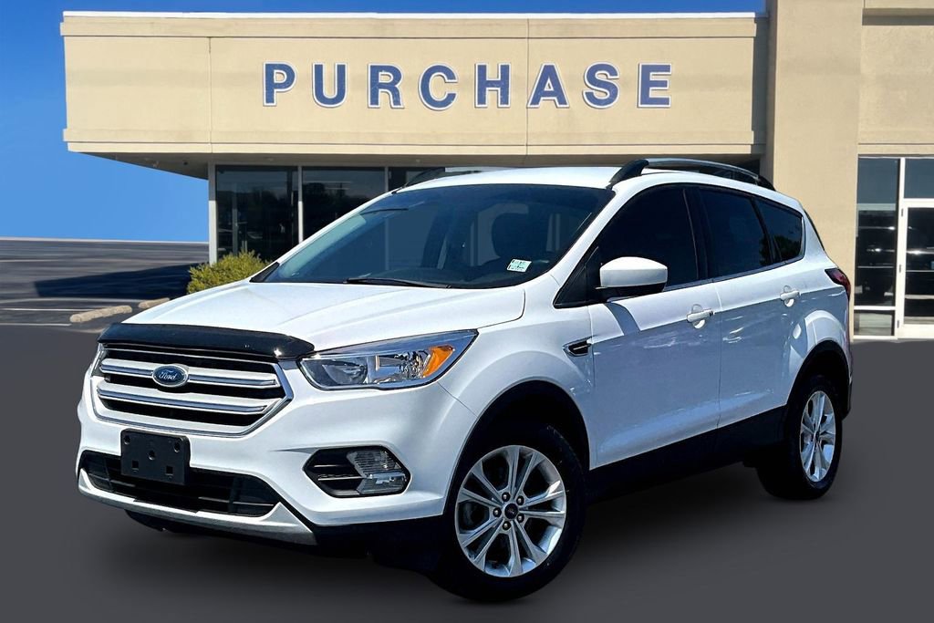 Used 2019 Ford Escape SE FWD image 3