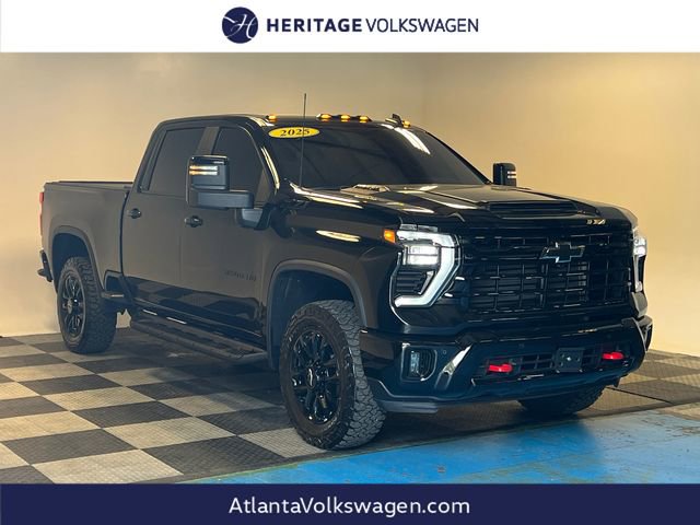 Used 2025 Chevrolet Silverado 2500 LT w/ Trail Boss Package AWD/4WD image 1