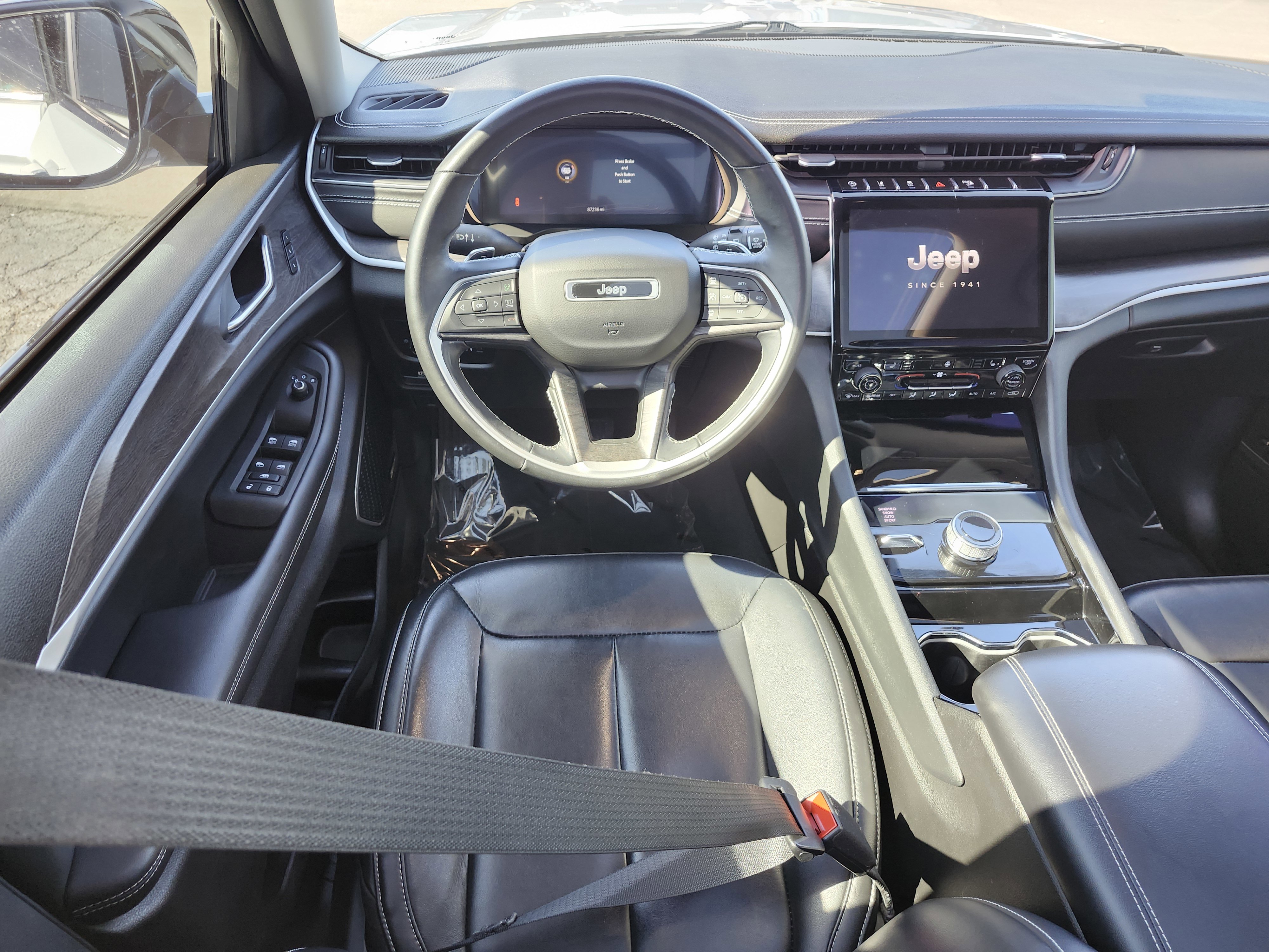 Used 2021 Jeep Grand Cherokee L Limited w/ Trailer Tow Group (B) image 29