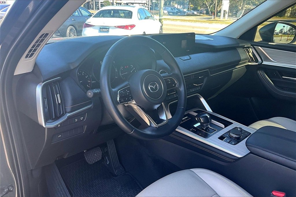 Used 2024 MAZDA CX-90 3.3 Turbo w/ Preferred Package image 14
