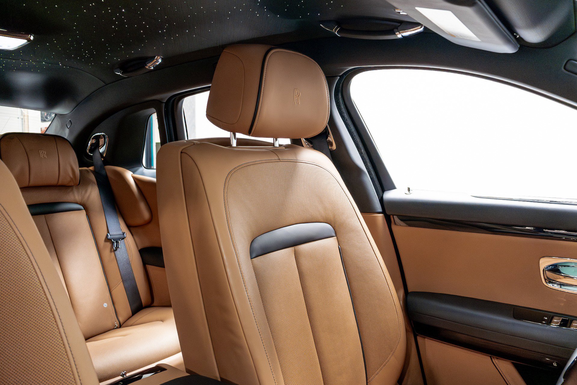 Used 2022 Rolls-Royce Ghost AWD/4WD image 22