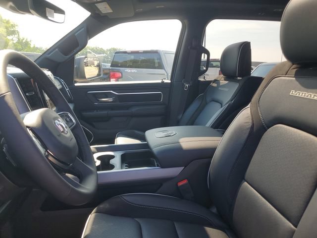 New 2026 RAM 1500 Laramie w/ Sport Appearance Package AWD/4WD image 18