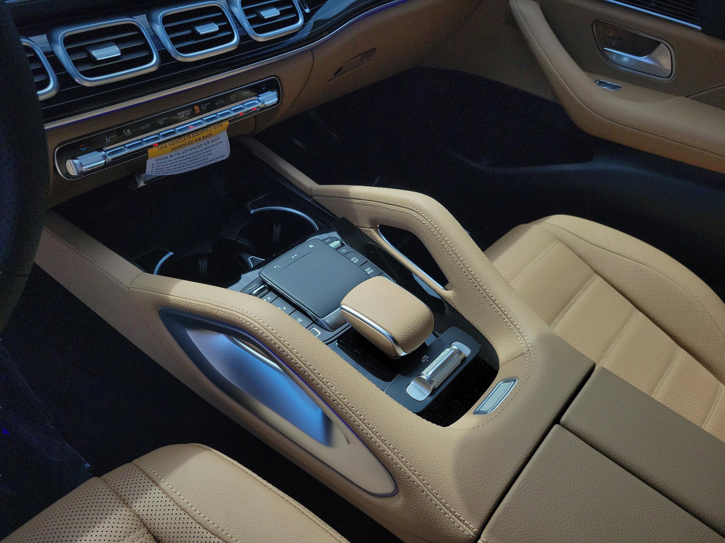 New 2026 Mercedes-Benz GLS 450 4MATIC image 21