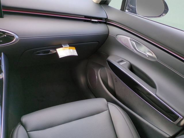 Certified 2026 Genesis GV70 2.5T AWD/4WD image 13
