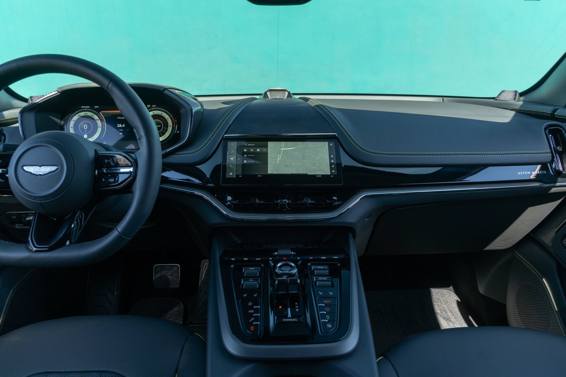 Used 2025 Aston Martin DBX 707 AWD/4WD image 19
