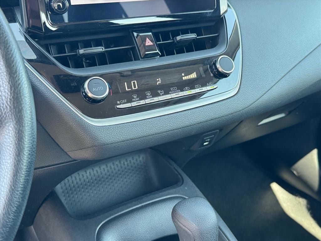 Used 2024 Toyota Corolla LE FWD image 26