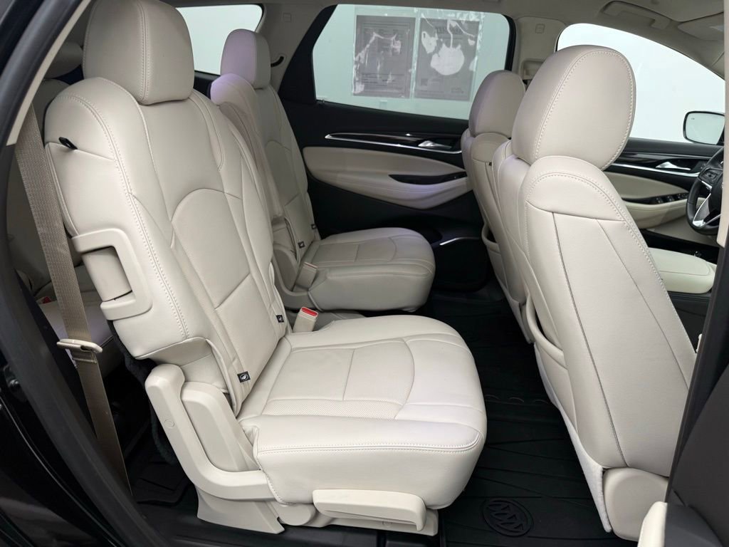 Used 2024 Buick Enclave Essence w/ Sport Touring Edition image 39