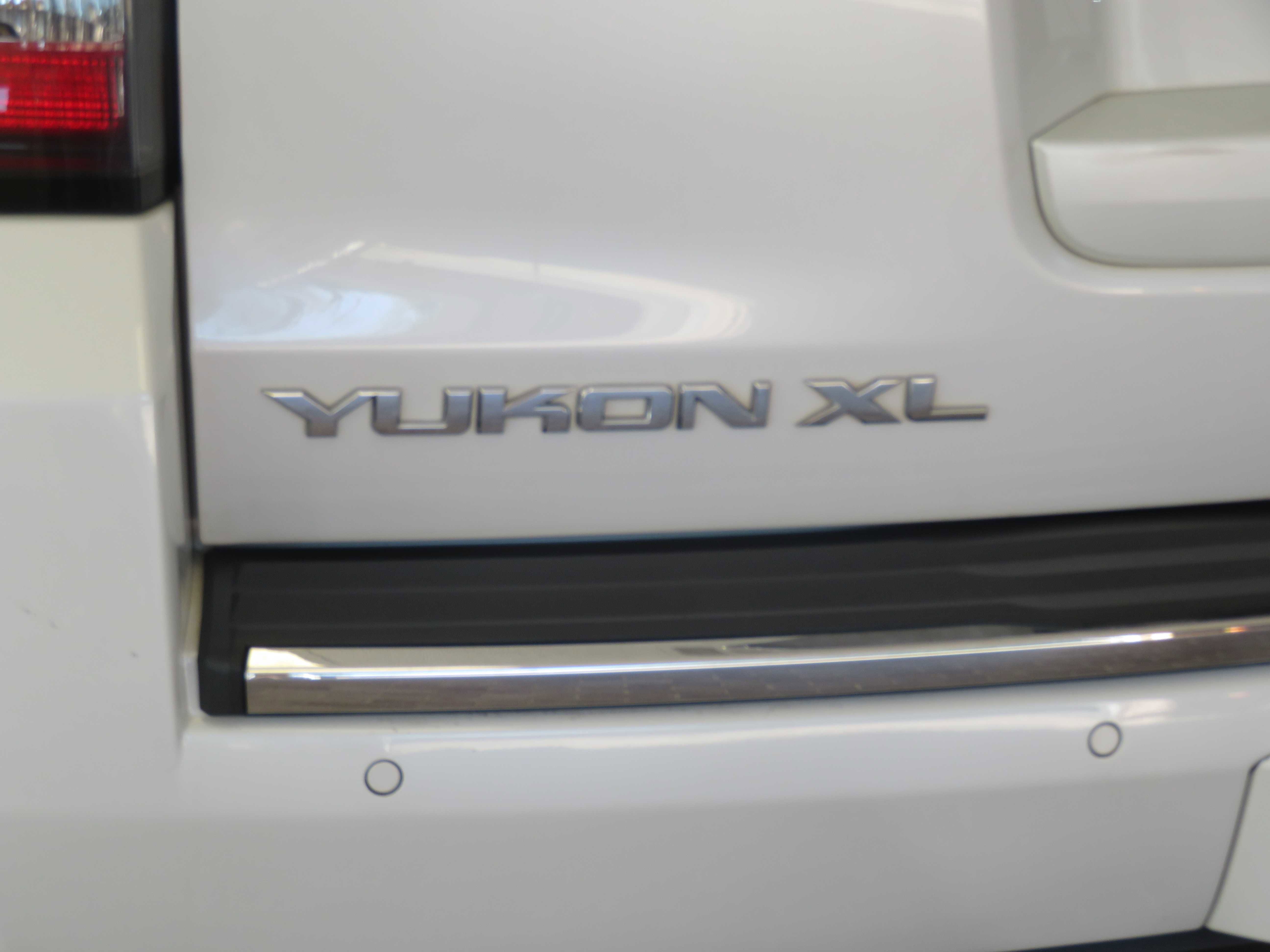 Used 2017 GMC Yukon XL Denali w/ Open Road Package AWD/4WD image 83