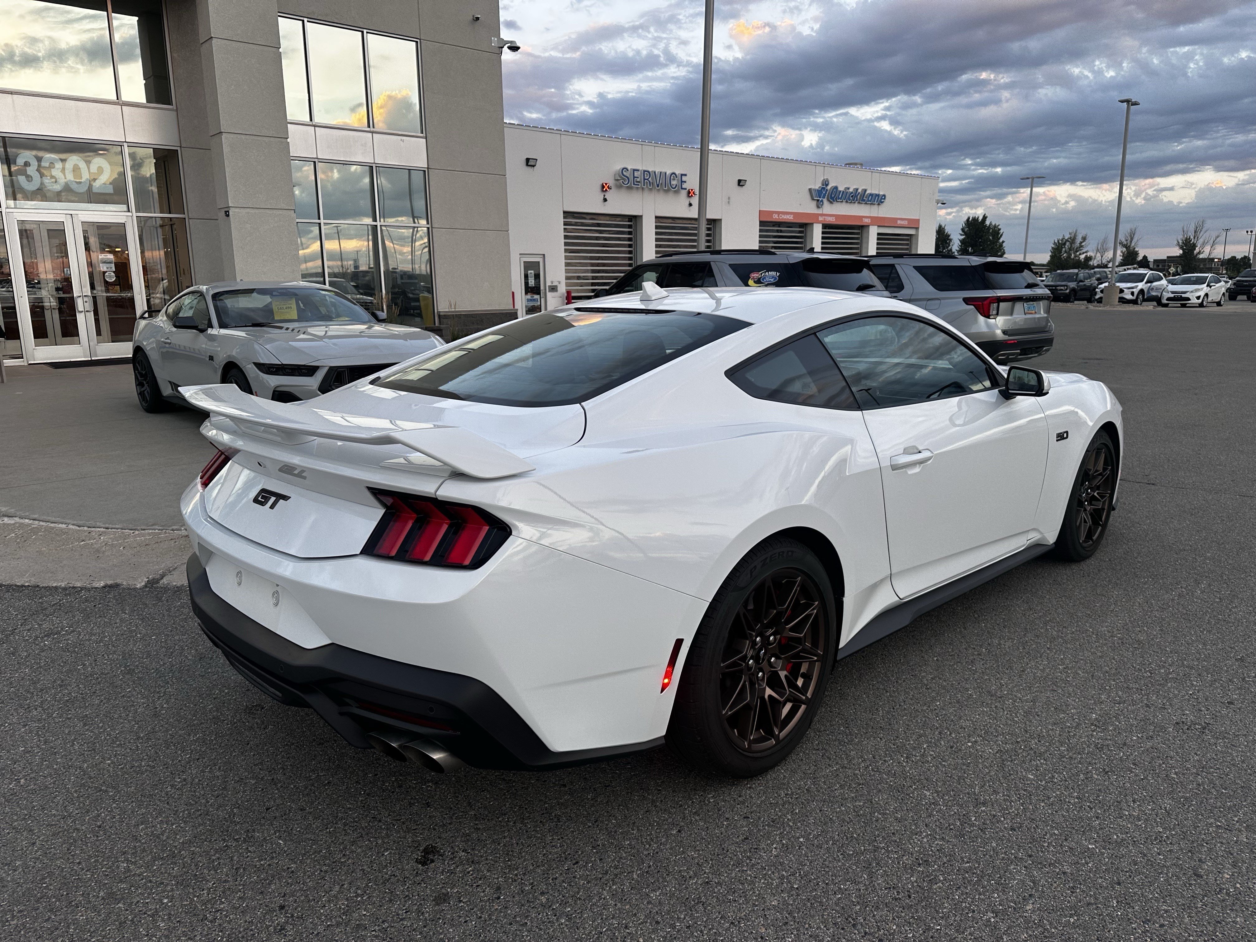 Used 2024 Ford Mustang GT Premium w/ GT Performance Package RWD image 4