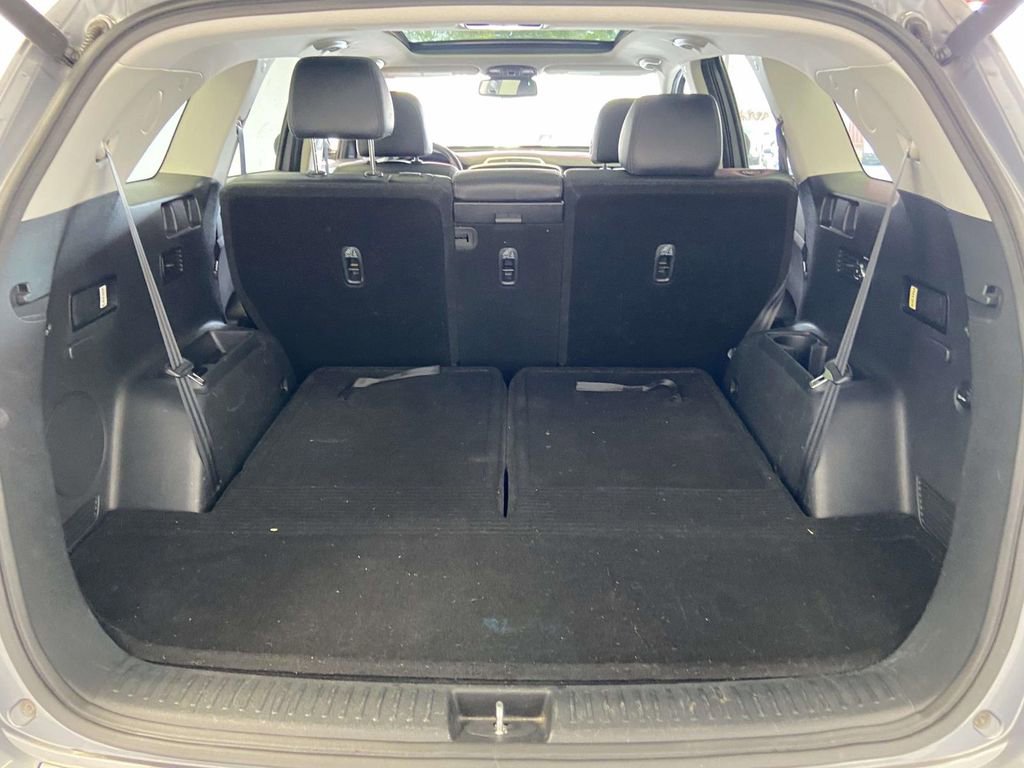 Used 2020 Kia Sorento SX image 11