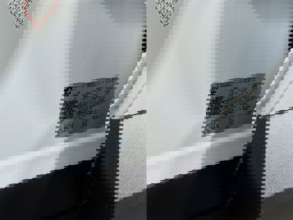 New 2026 Chevrolet Equinox EV LT image 25