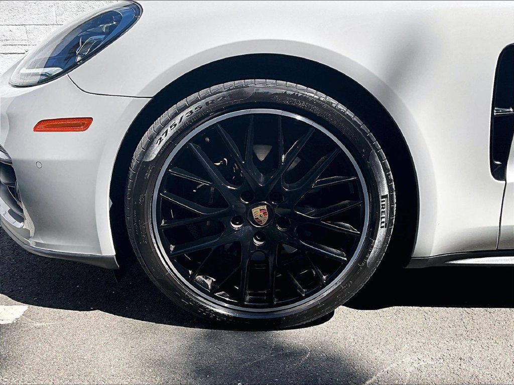 Certified 2023 Porsche Panamera 4 Platinum Edition AWD/4WD image 14