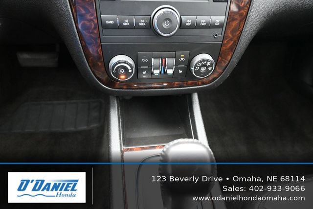 Used 2014 Chevrolet Impala LTZ FWD image 31