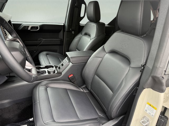 New 2026 Ford Bronco Outer Banks w/ Sasquatch Package AWD/4WD image 9