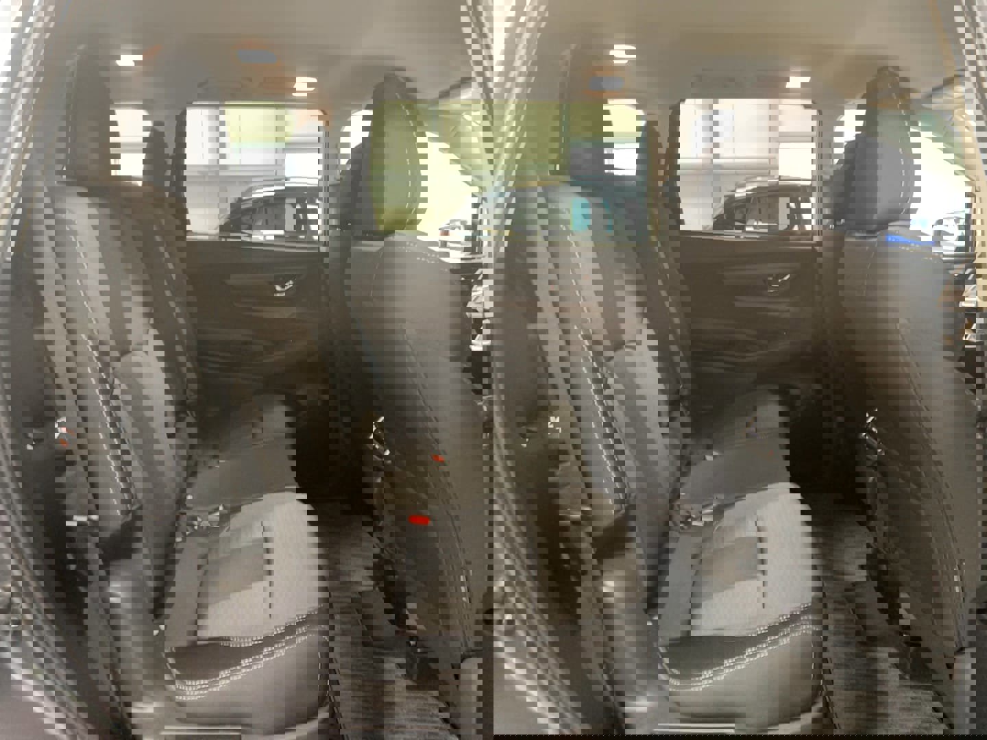 Used 2023 Subaru Ascent Premium image 18