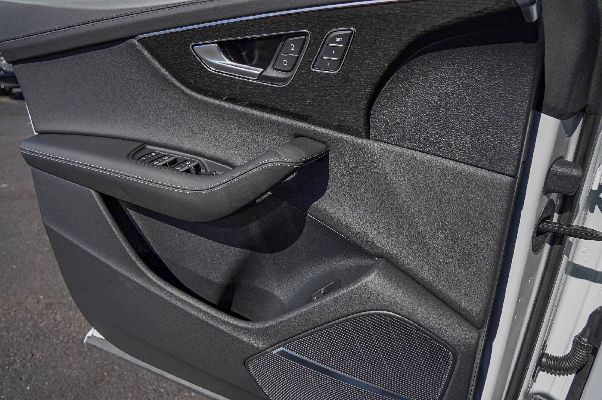 New 2026 Audi Q8 Prestige image 17