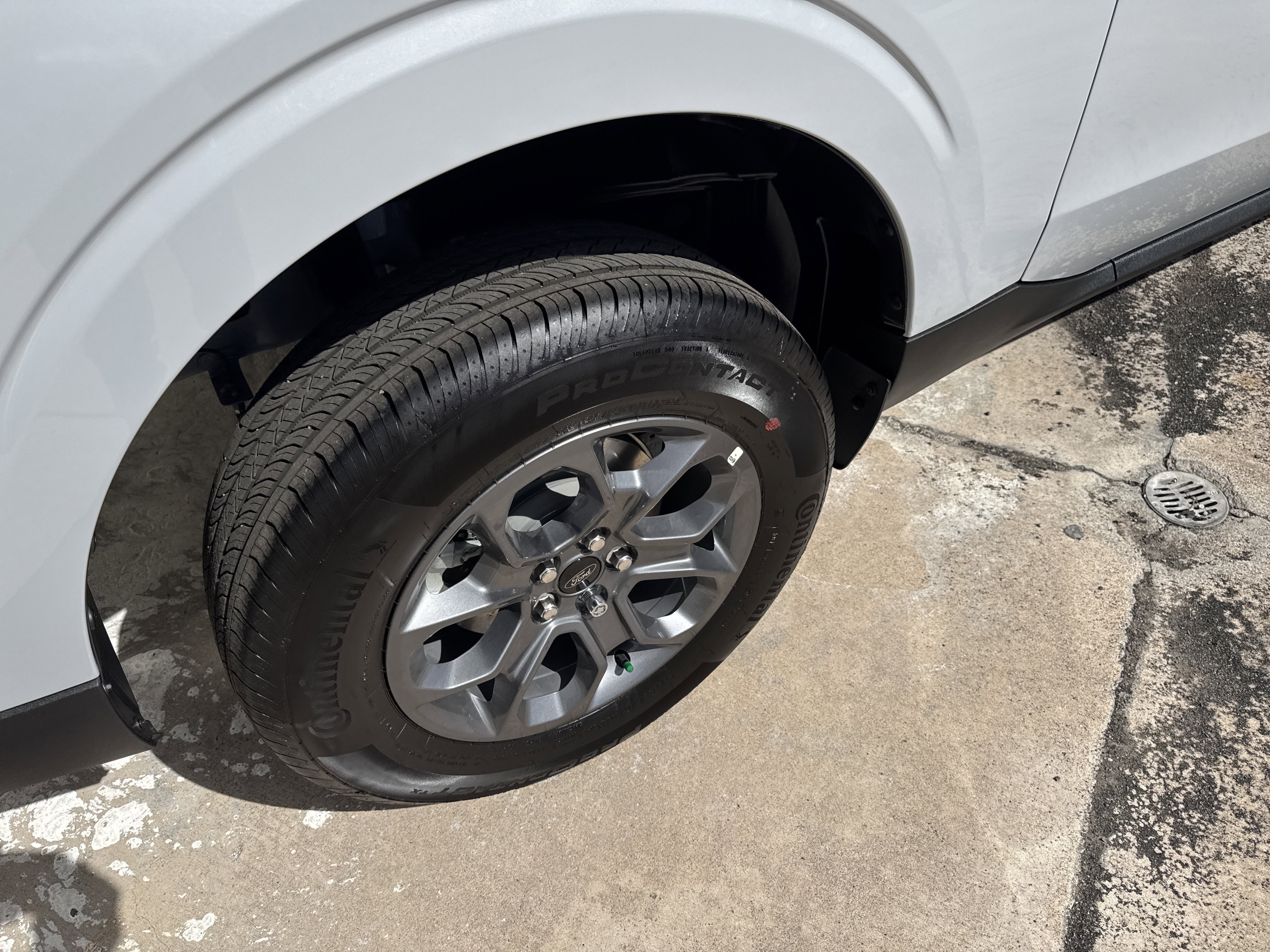 New 2025 Ford Maverick XLT FWD image 9