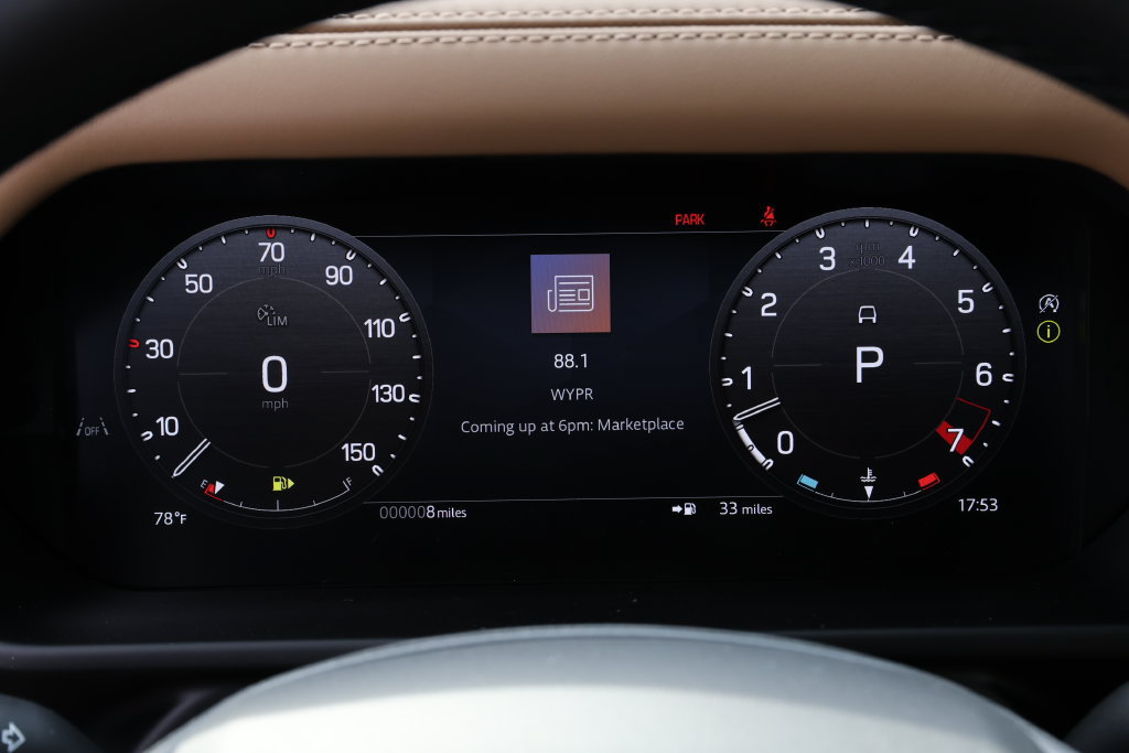 New 2026 Land Rover Defender 110 X-Dynamic SE AWD/4WD image 25