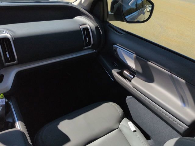 New 2026 Ford Expedition Active image 17