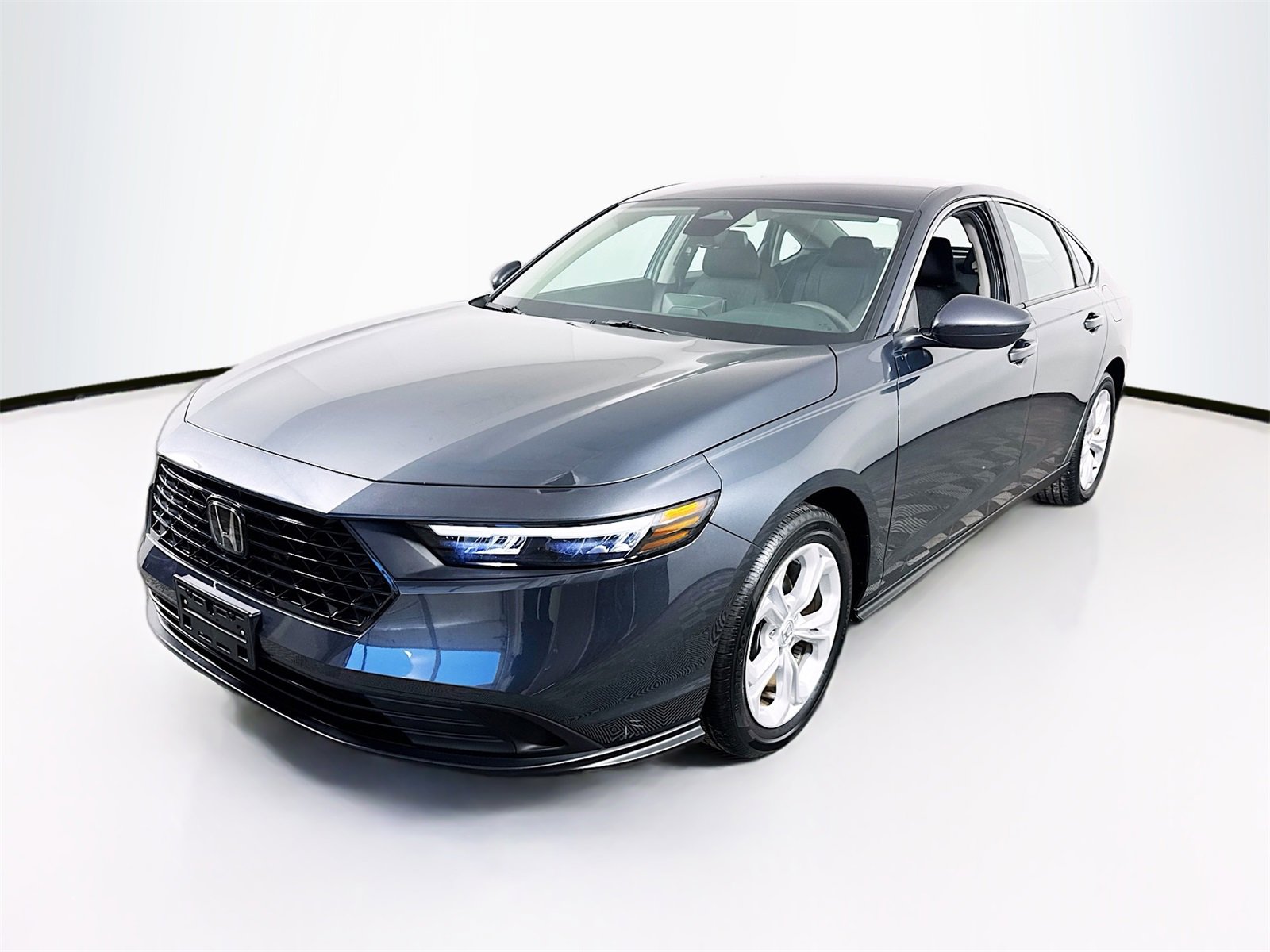 Used 2024 Honda Accord LX image 3