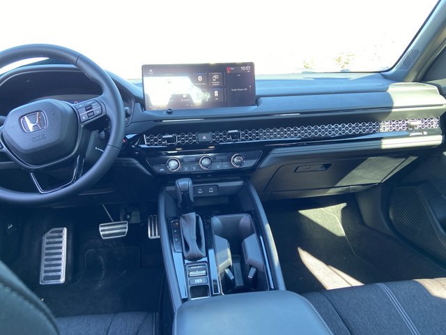 Used 2024 Honda Accord Sport image 14