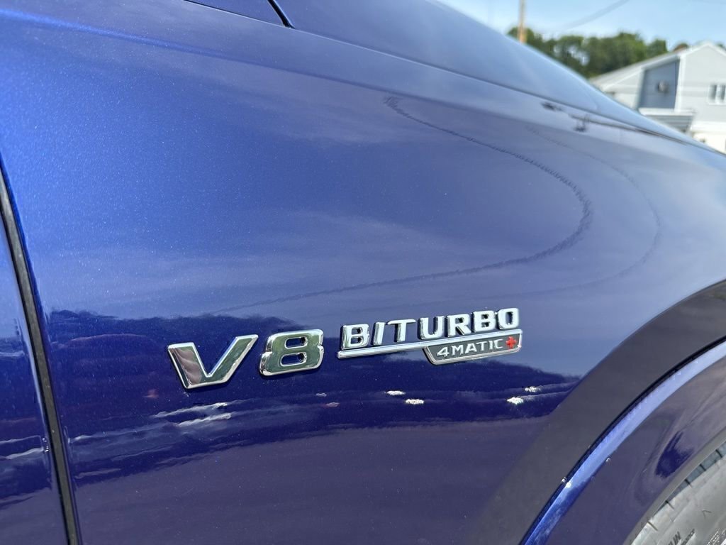 New 2025 Mercedes-Benz GLS 63 AMG 4MATIC image 9