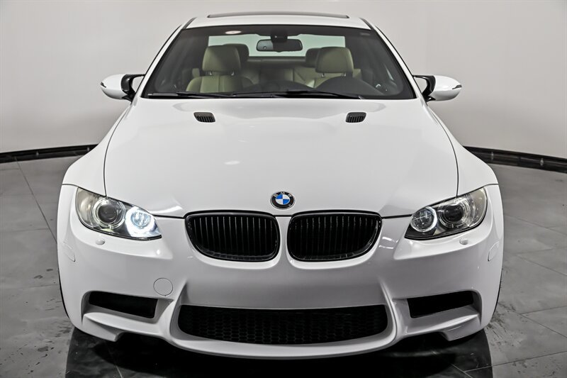 Used 2011 BMW M3 Coupe RWD image 4