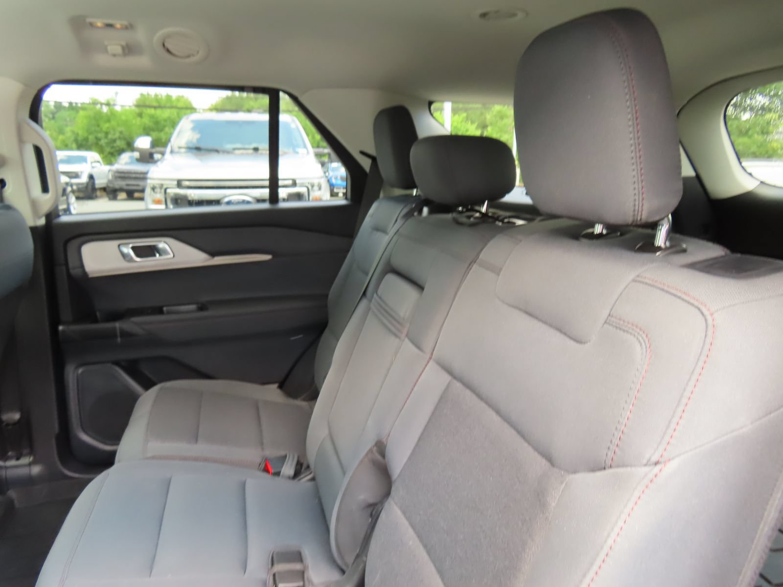 Certified 2025 Ford Explorer Active AWD/4WD image 34