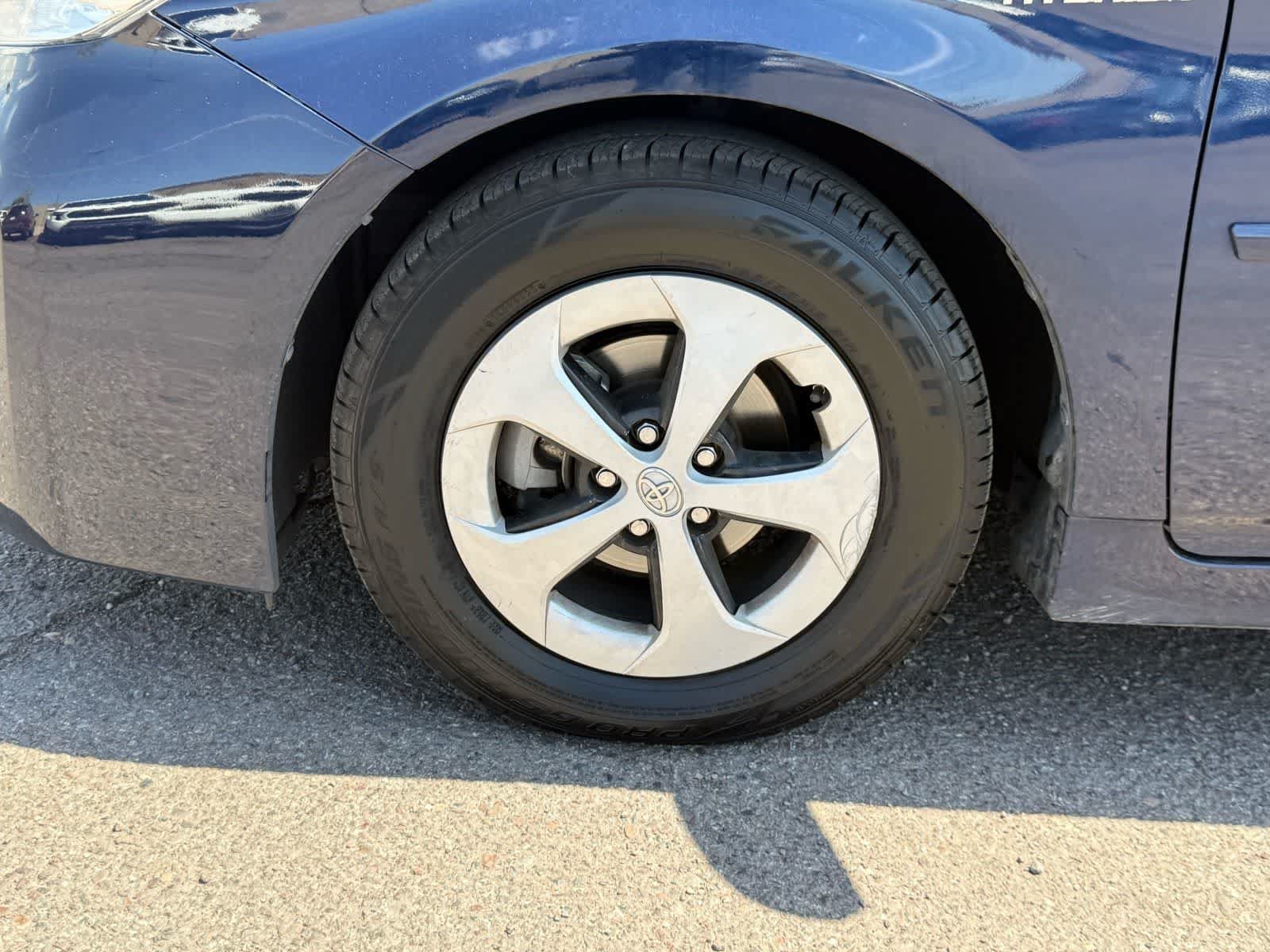 Used 2015 Toyota Prius Two FWD image 7