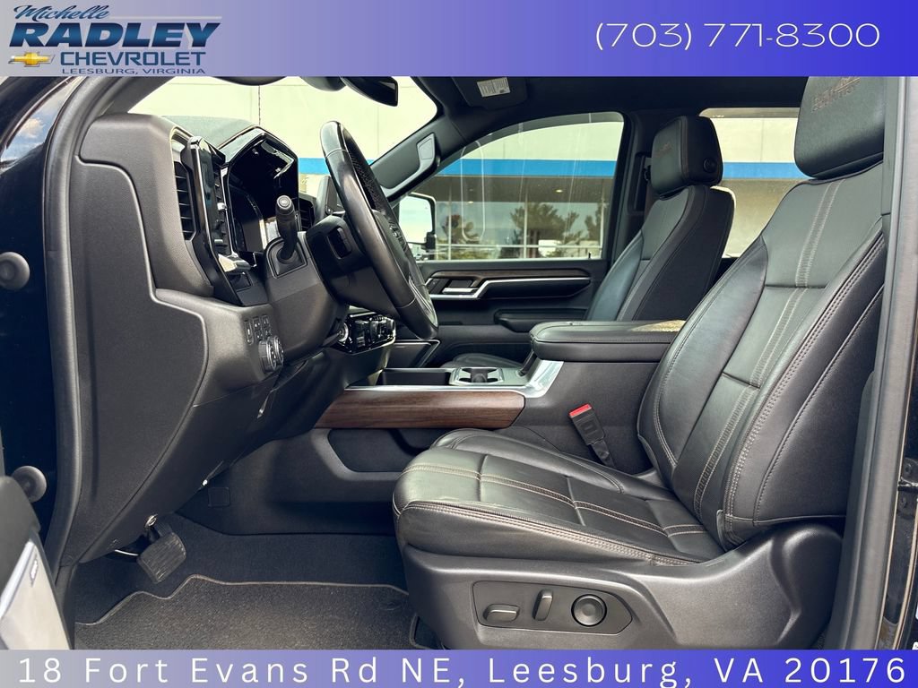 Used 2024 Chevrolet Silverado 3500 High Country w/ Midnight Edition AWD/4WD image 25