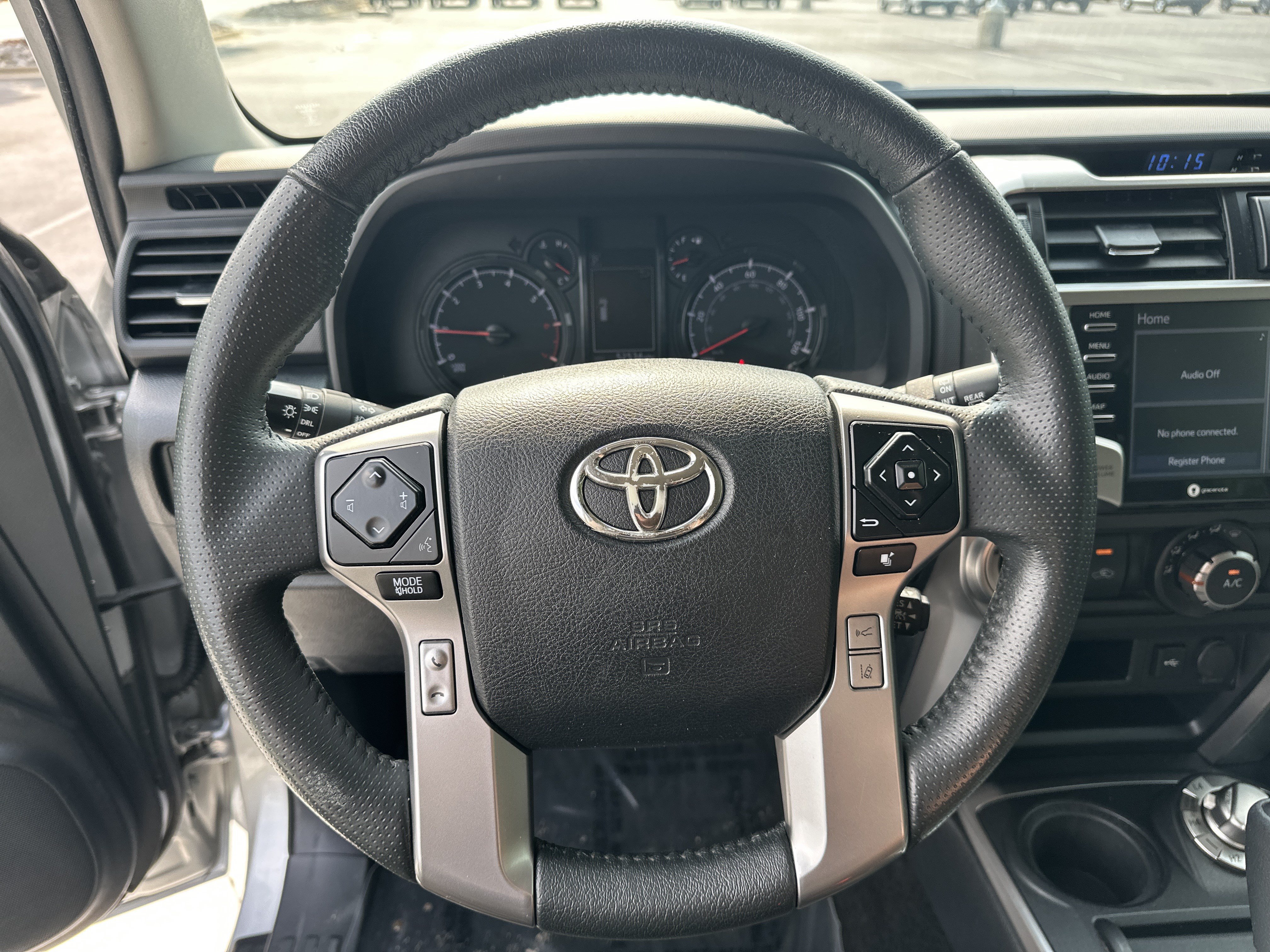 Used 2021 Toyota 4Runner SR5 AWD/4WD image 18