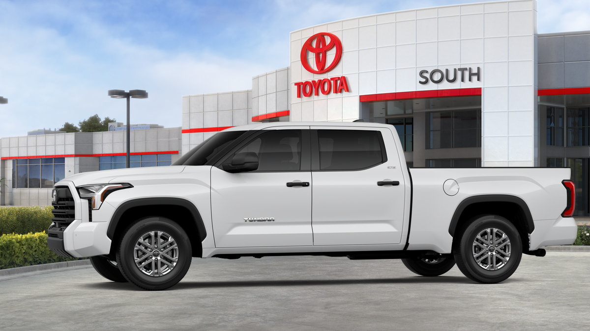 New 2026 Toyota Tundra SR5 w/ TRD Off-Road Package AWD/4WD image 59