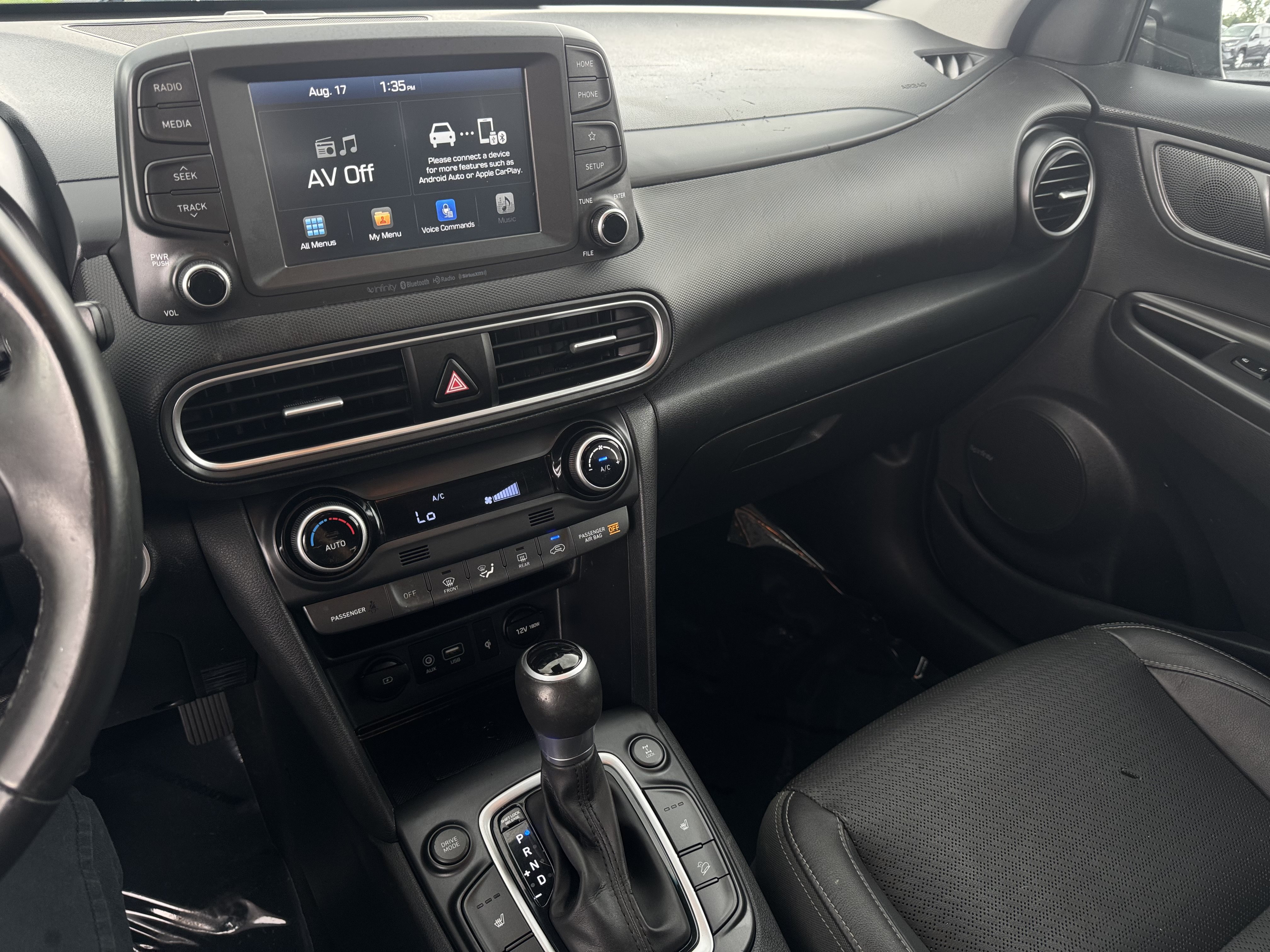 Used 2020 Hyundai Kona Limited AWD/4WD image 25