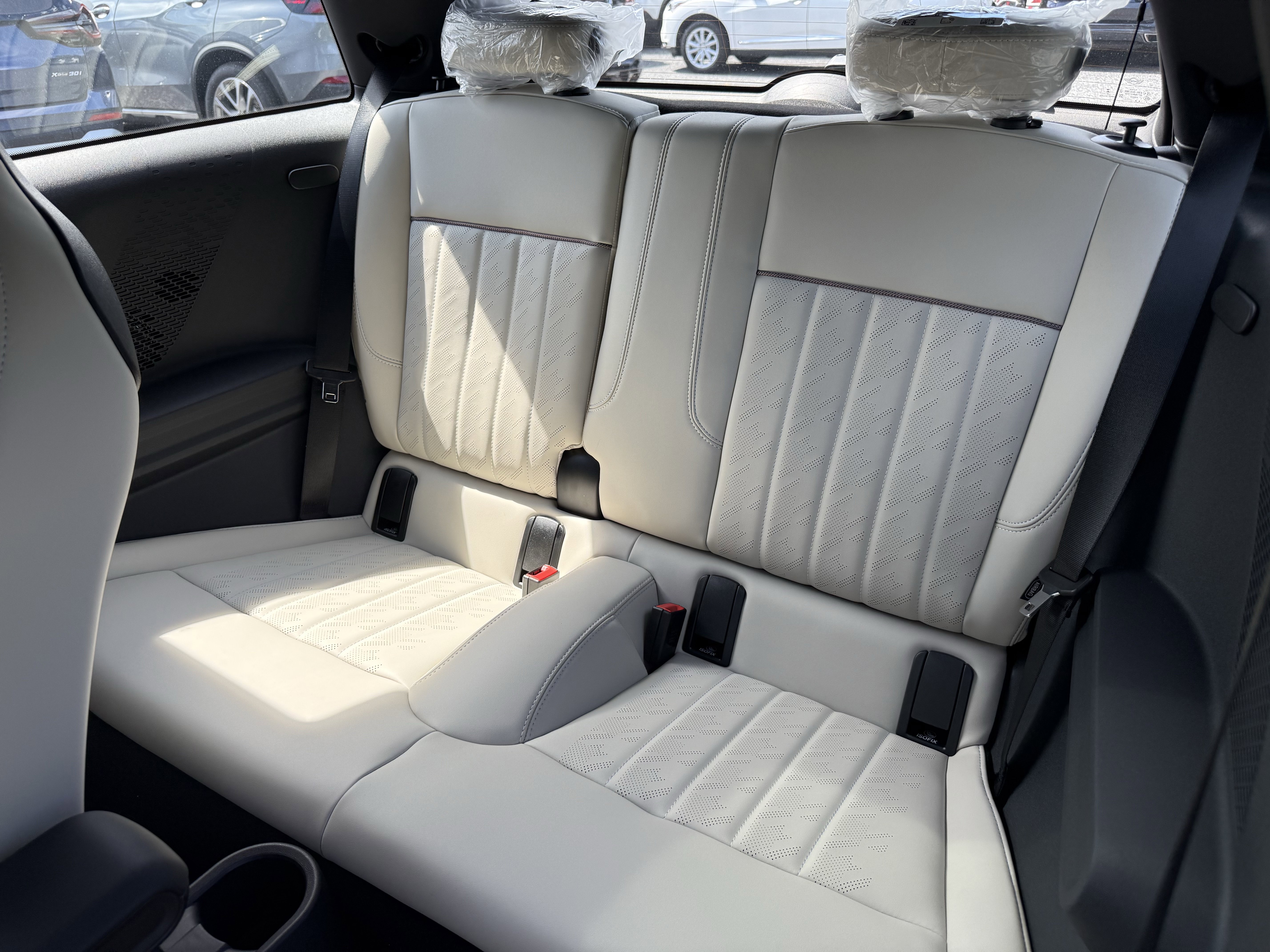 Used 2026 MINI Cooper 2-Door Hardtop image 13