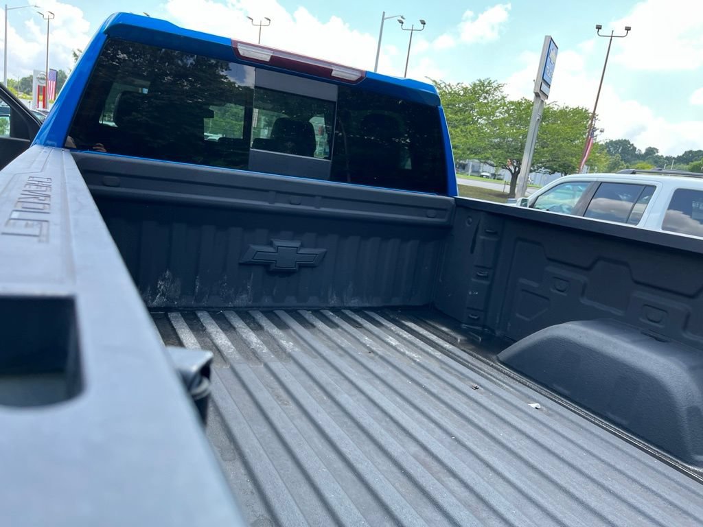 Used 2022 Chevrolet Silverado 1500 LTZ w/ LTZ Convenience Package II AWD/4WD image 26