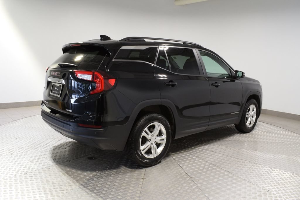 Used 2022 GMC Terrain SLE w/ Driver Convenience Package AWD/4WD image 10
