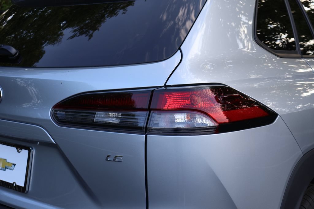 Used 2026 Toyota Corolla Cross LE FWD image 7