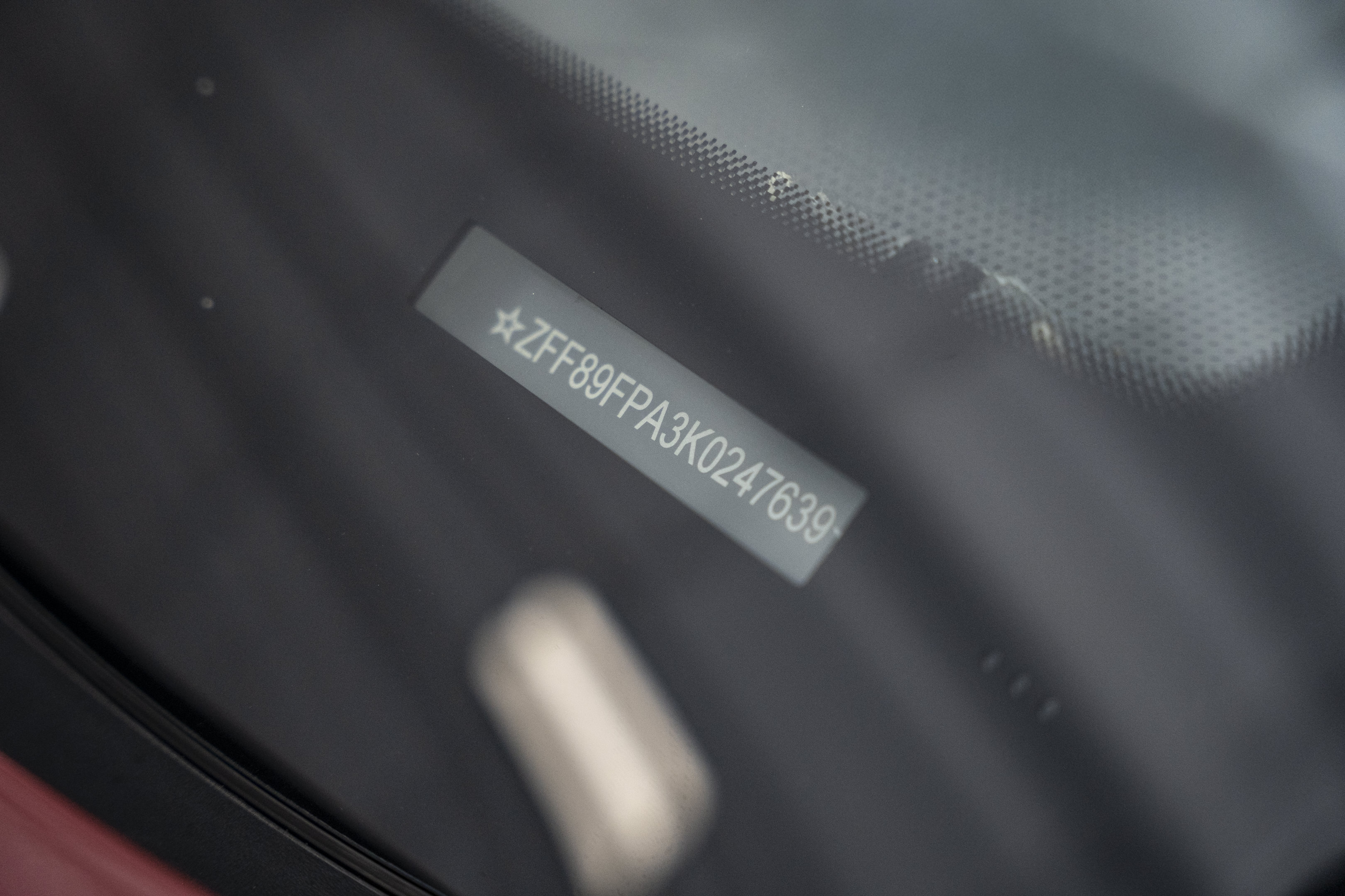 Used 2019 Ferrari Portofino RWD image 48
