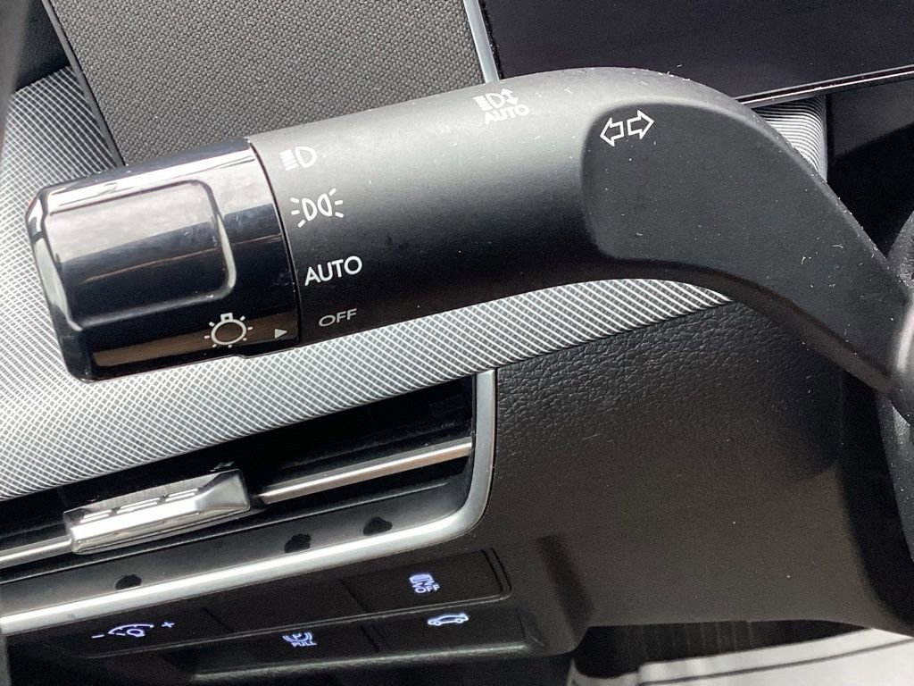 Used 2025 Hyundai Sonata SEL image 24