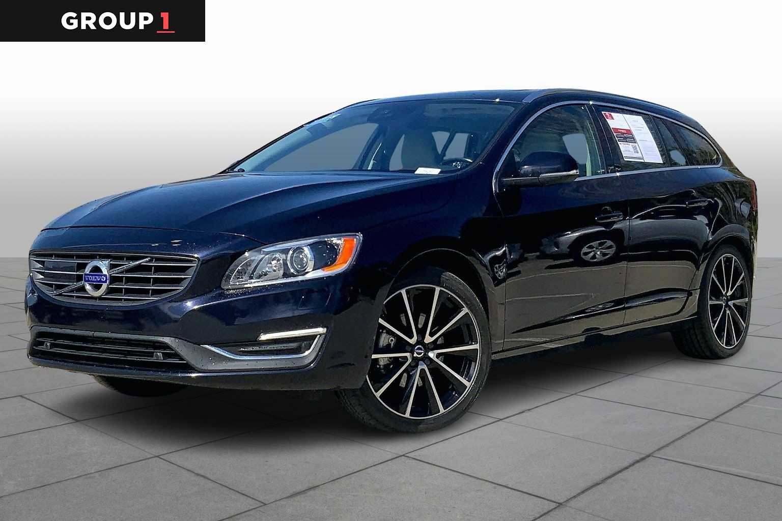 Used 2017 Volvo V60 T5 Platinum w/ Climate Package image 1
