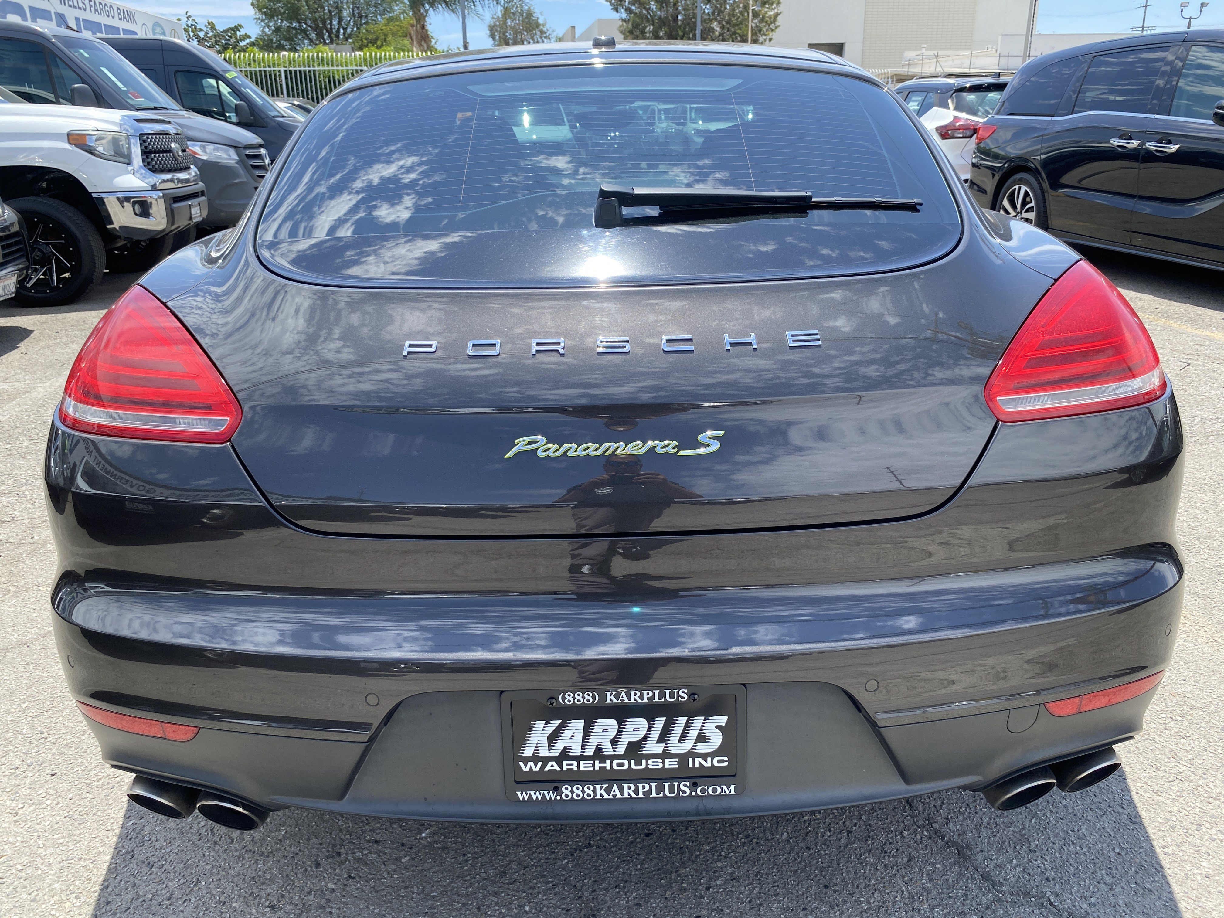 Used 2015 Porsche Panamera S RWD image 11