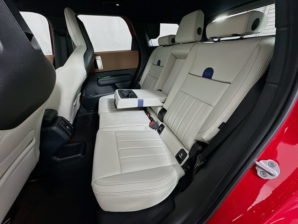 Certified 2025 MINI Cooper Countryman S AWD/4WD image 17