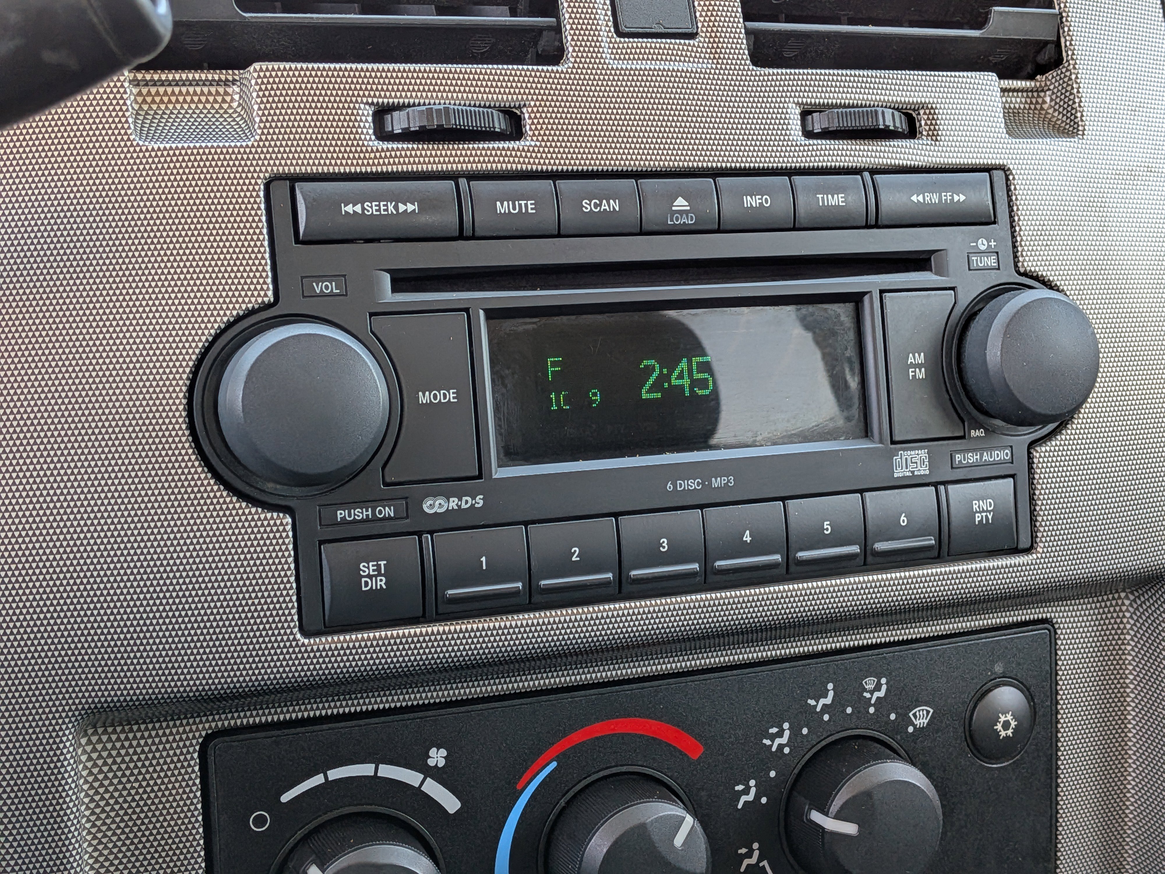 Used 2006 Dodge Dakota SLT image 34