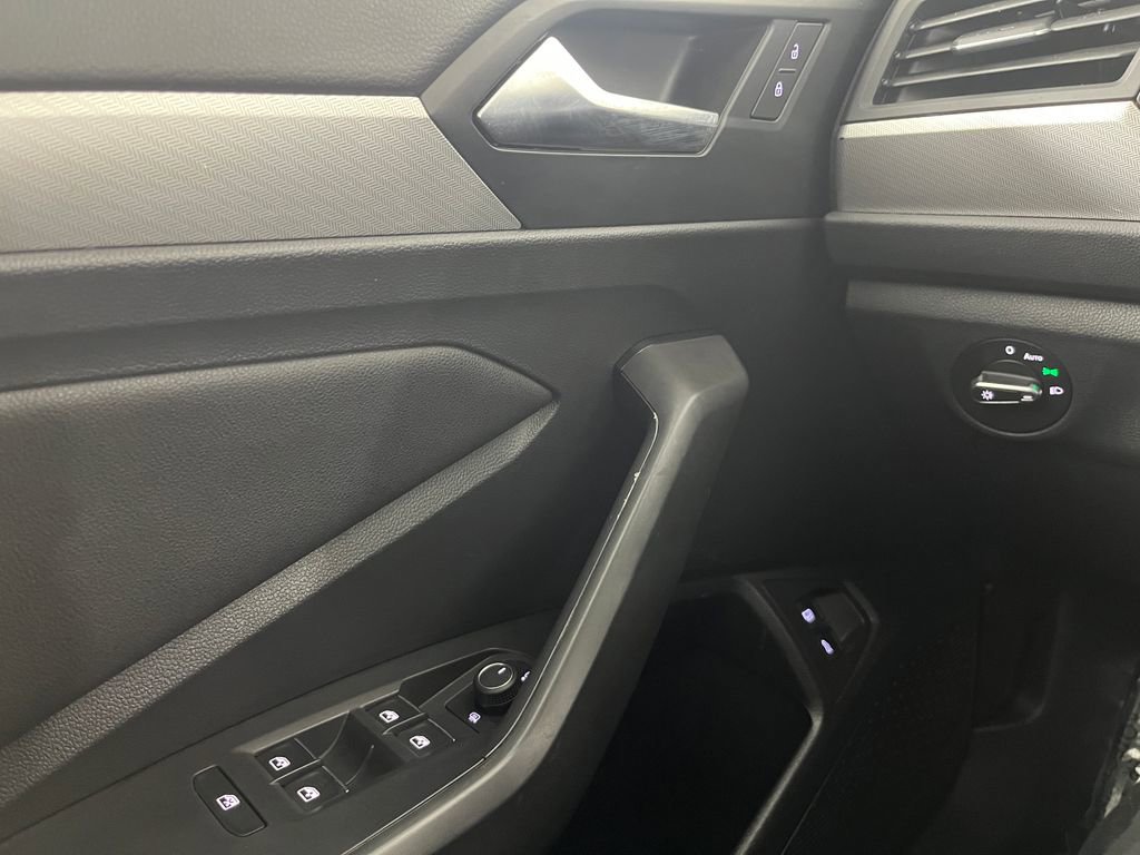 Used 2021 Volkswagen Jetta S w/ Driver Assistance Package FWD image 25