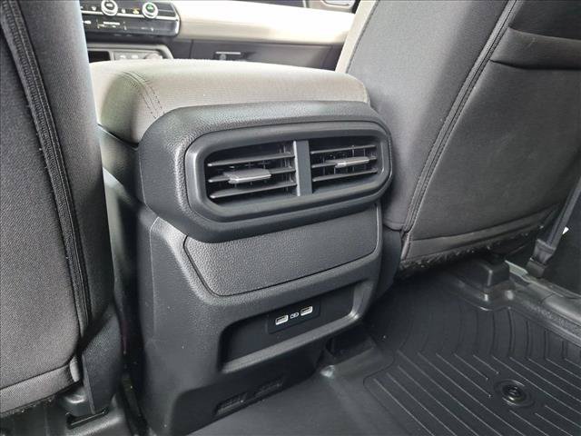 Used 2023 Honda Pilot LX image 24