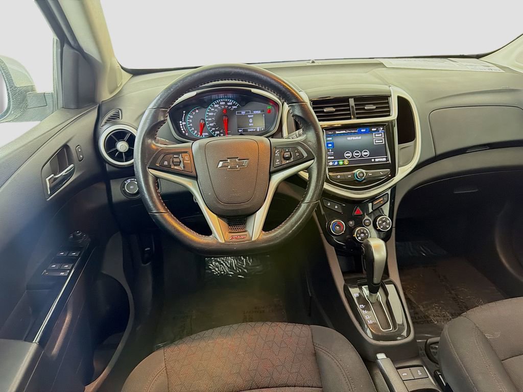 Used 2020 Chevrolet Sonic LT w/ Convenience Package image 23