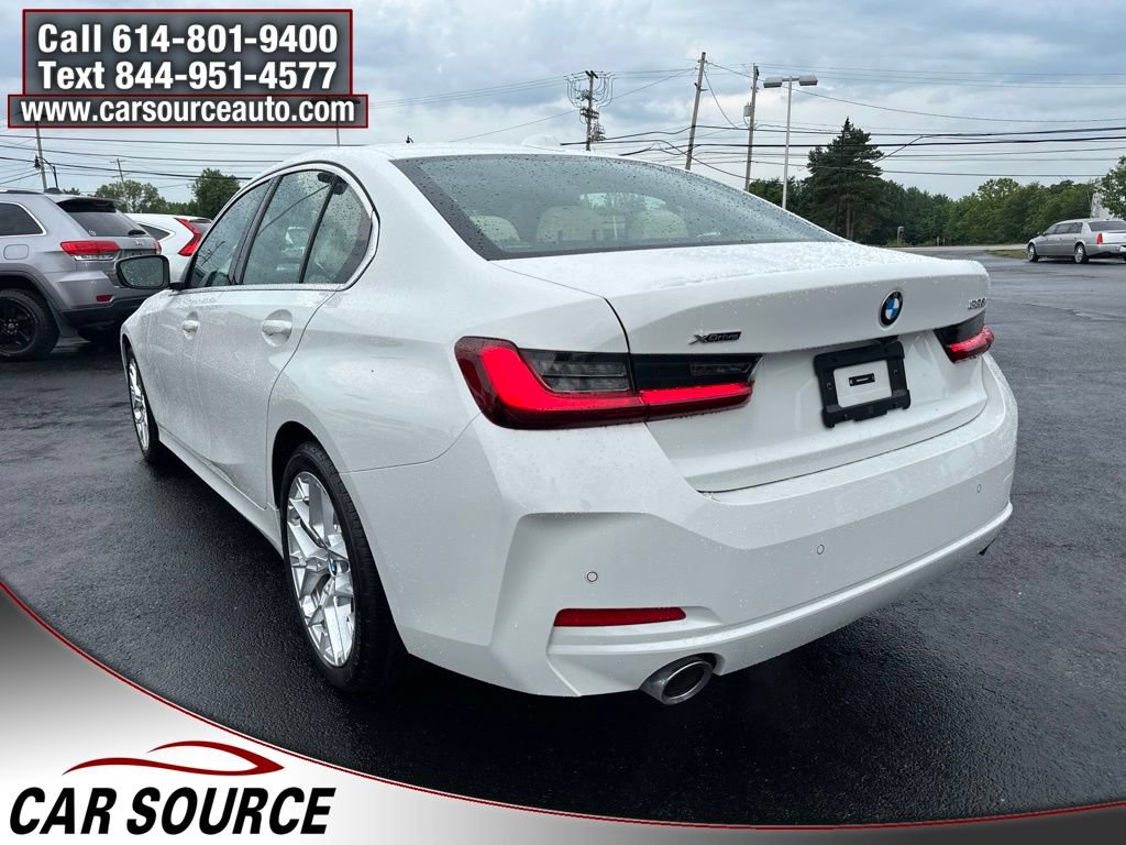 Used 2026 BMW 330i xDrive Sedan w/ Premium Package AWD/4WD image 5
