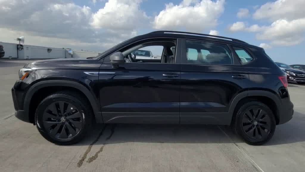 Used 2023 Volkswagen Taos S FWD image 6