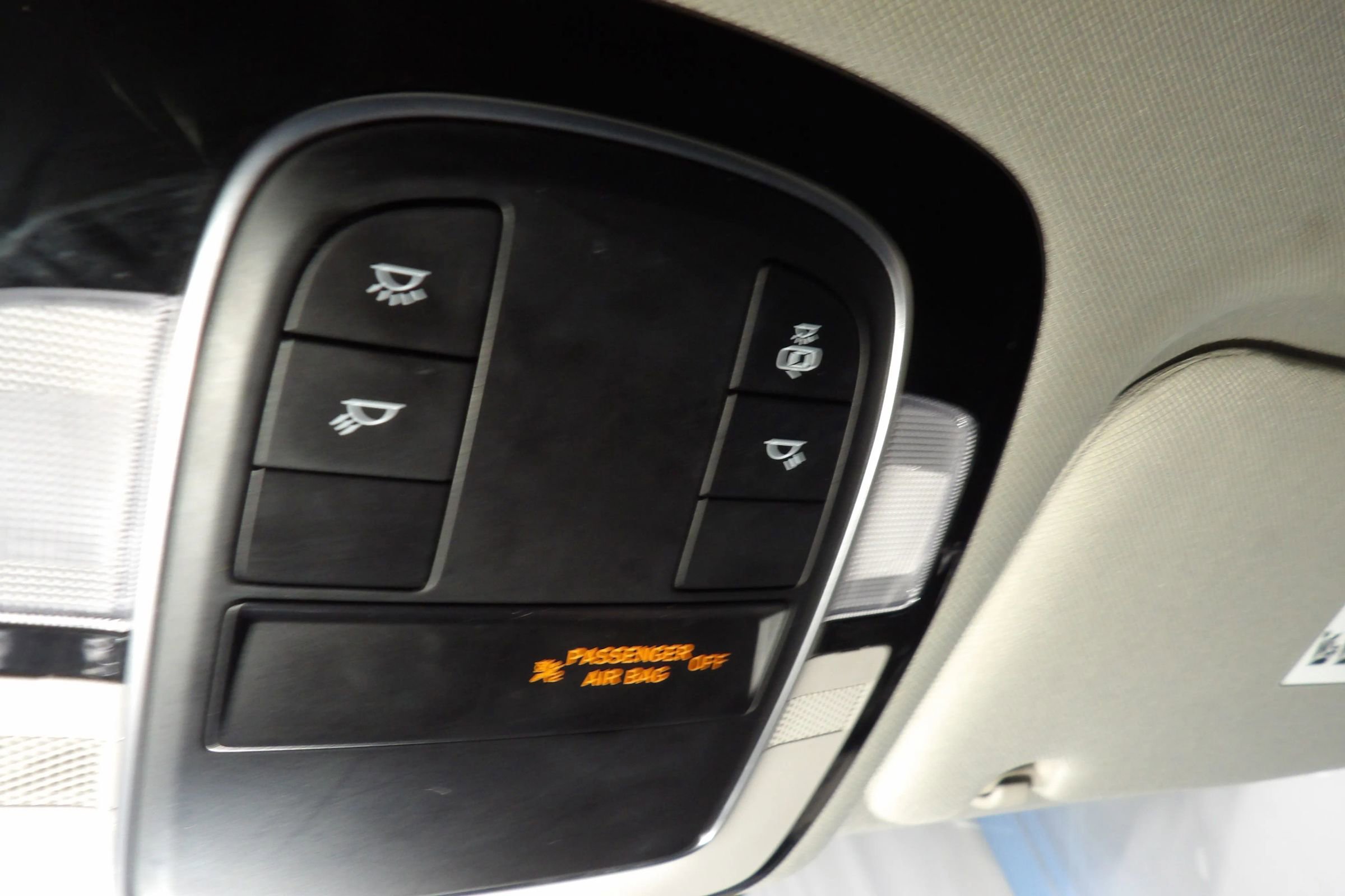 Used 2021 Hyundai Santa Fe SEL AWD/4WD image 16